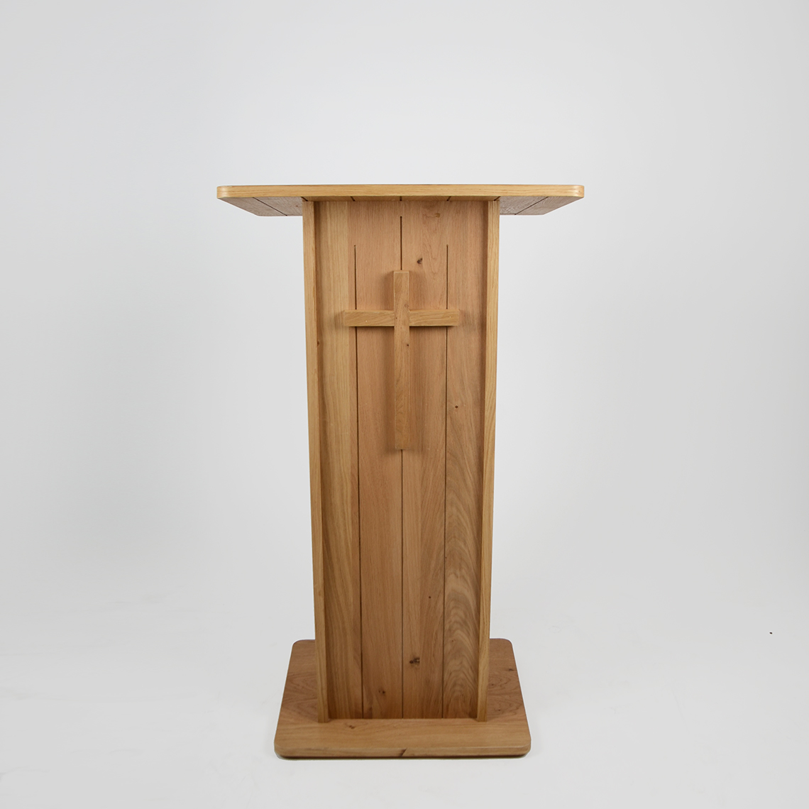 Traditional-Wooden-Church-Lectern