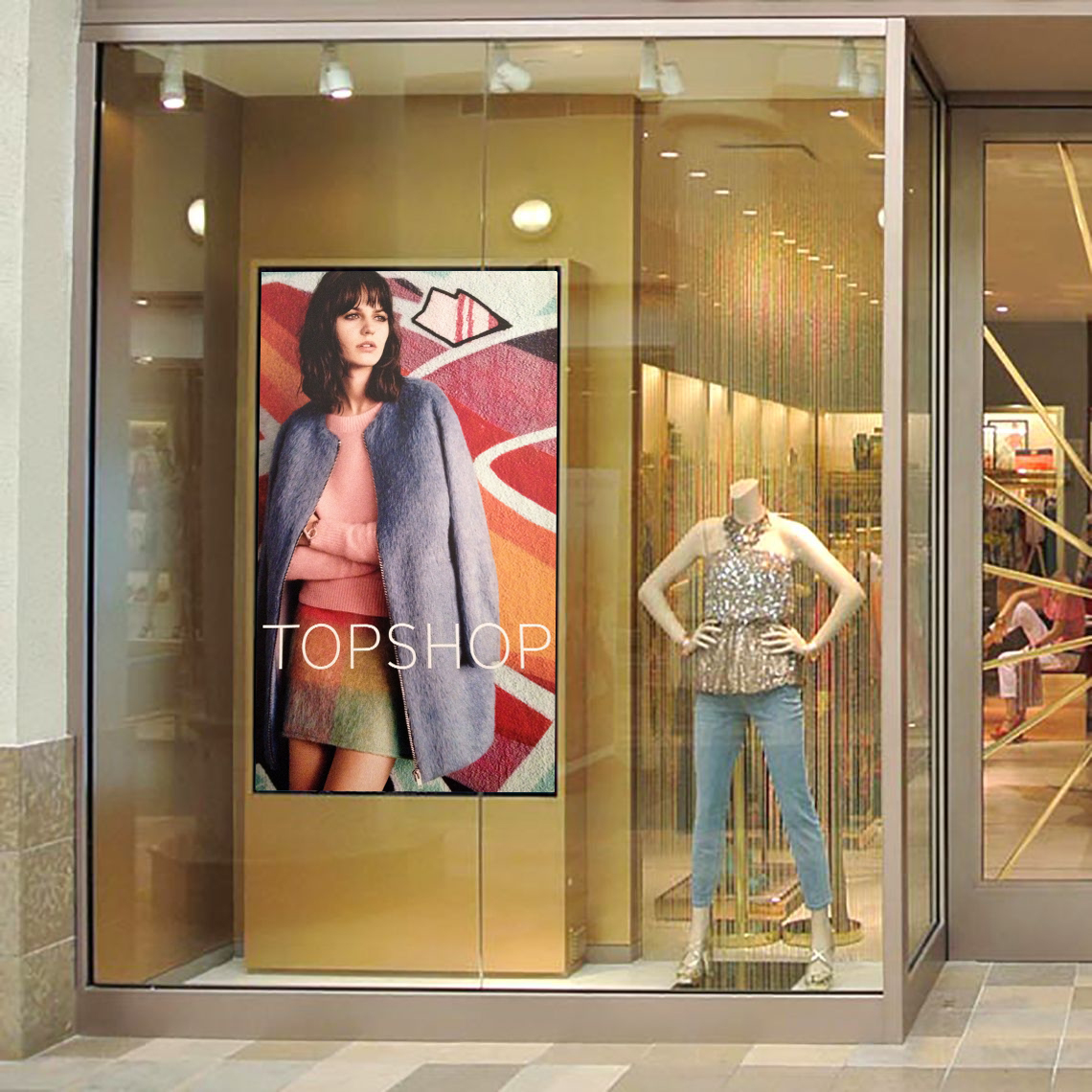 high_brightness_digital_advertising_display_screen_luminati_LQ20a
