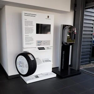 Tyre Displays