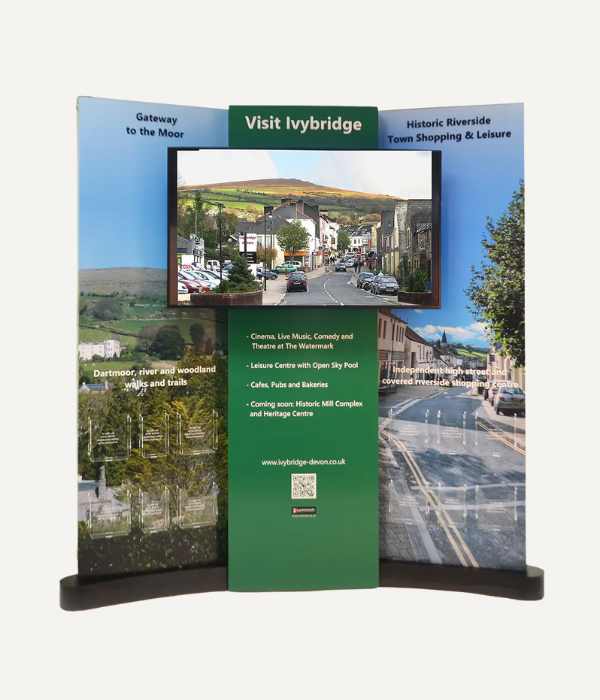 Lum - Exhibition Displays (1)